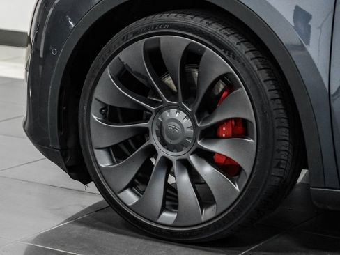 Used 2022 Tesla Model Y Performance AWD/4WD image 50