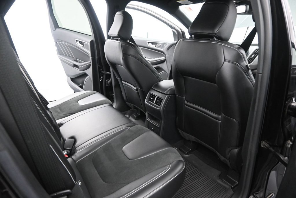 Used 2023 Ford Edge ST AWD/4WD image 18