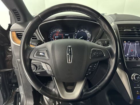 Used 2019 Lincoln MKC Reserve image 14