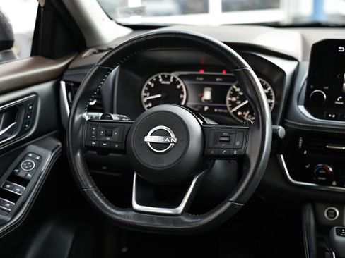 Used 2023 Nissan Rogue SL w/ SL Premium Package image 27