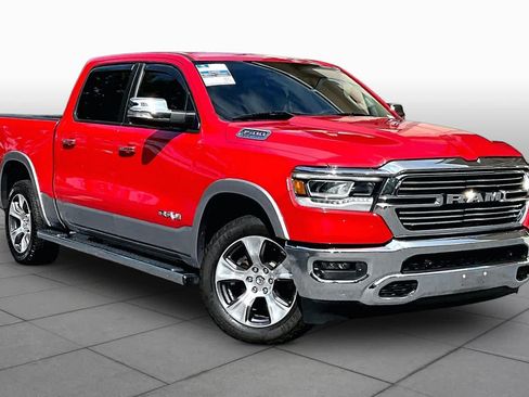 Used 2021 RAM 1500 Laramie AWD/4WD image 3