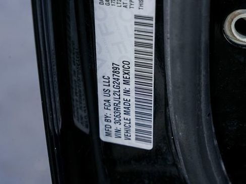 Used 2020 RAM 3500 Laramie w/ Night Edition image 59