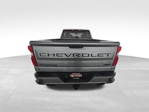 Used 2021 Chevrolet Silverado 1500 RST AWD/4WD image 8