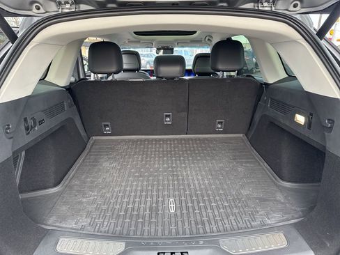 Used 2024 Lincoln Nautilus Reserve w/ Equipment Group 203A image 14