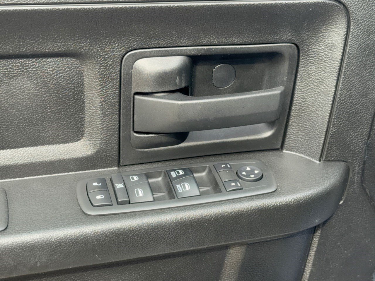 Used 2019 RAM 1500 Tradesman w/ Popular Equipment Group AWD/4WD image 15