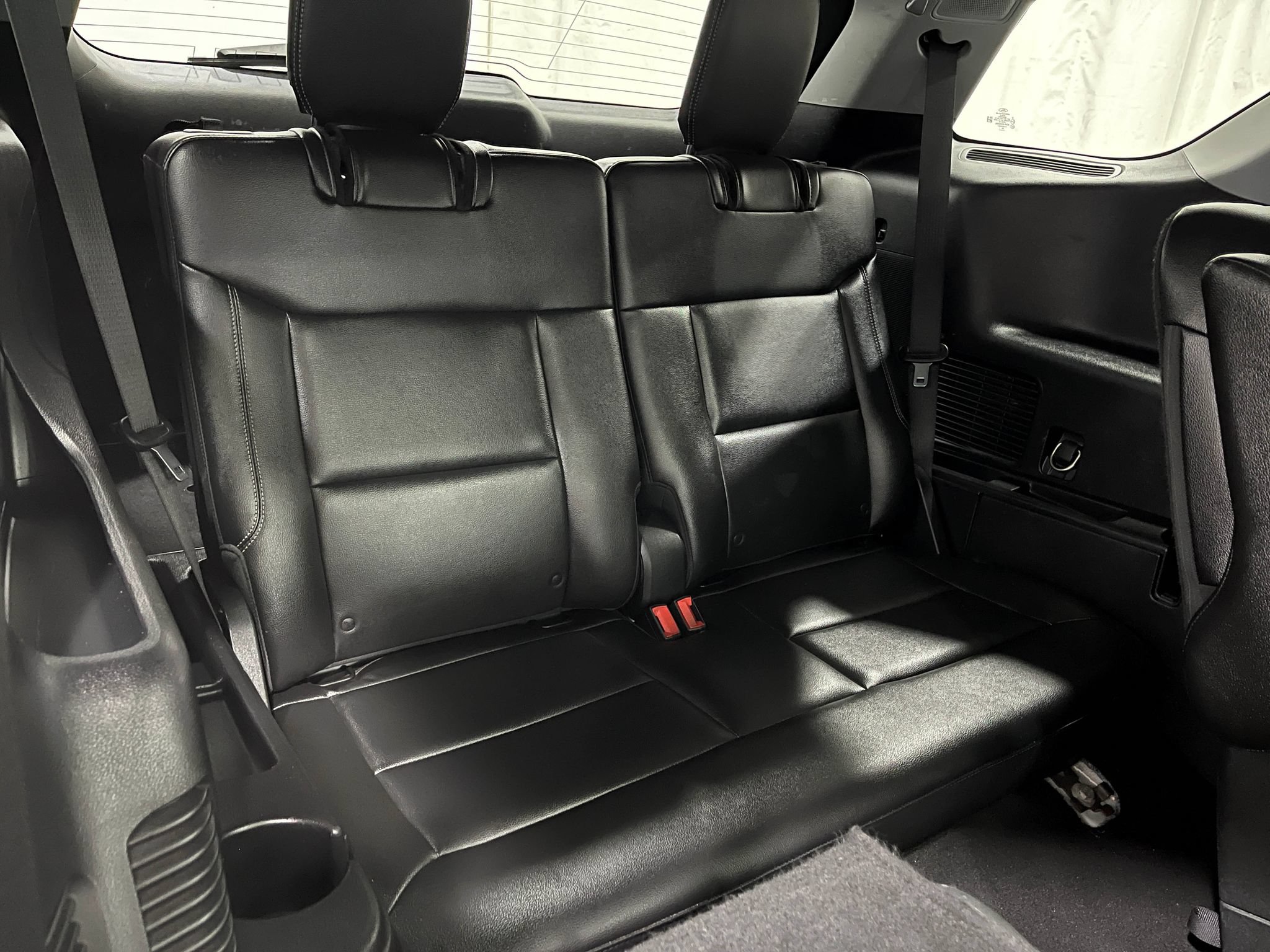 Used 2021 Ford Explorer Limited w/ Hybrid Equipment Group 310A AWD/4WD image 32
