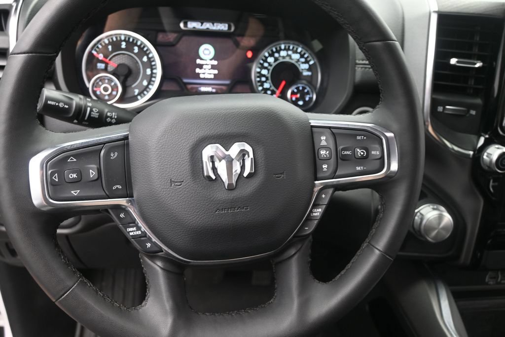 Used 2025 RAM 1500 Laramie w/ Sport Appearance Package AWD/4WD image 30