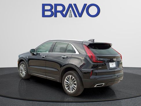 Used 2025 Cadillac XT4 Premium Luxury AWD/4WD image 9