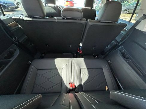 New 2026 Volkswagen Atlas SE FWD image 36