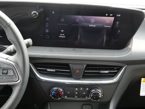 Used 2026 Buick Encore GX Preferred w/ Advanced Technology Package AWD/4WD image 7