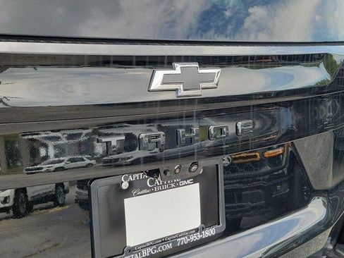 Used 2026 Chevrolet Tahoe High Country AWD/4WD image 11