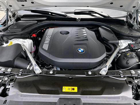New 2027 BMW 550e xDrive AWD/4WD image 16