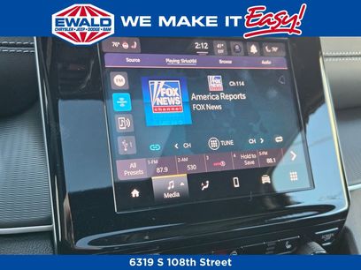 New 2025 Jeep Grand Cherokee 4WD