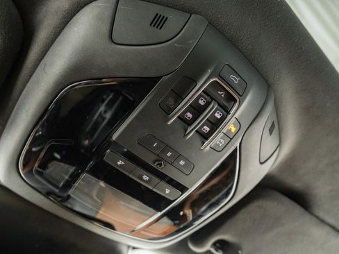 Used 2017 Maserati Levante S image 22