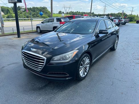 Used 2015 Hyundai Genesis 3.8 w/ Option Group 03 RWD image 8