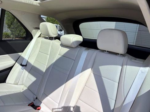 Used 2023 Mercedes-Benz GLE 350 4MATIC image 29