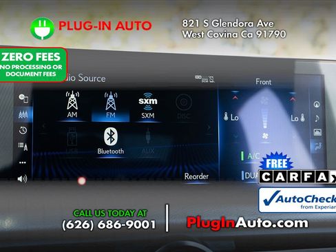 Used 2023 Lexus IS 500 w/ Accessory Package RWD image 36
