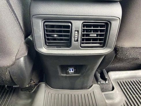 Used 2024 Toyota RAV4 LE FWD image 20