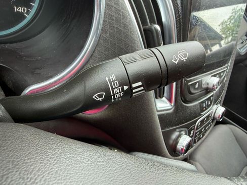 Used 2020 Chevrolet Malibu LT FWD image 21