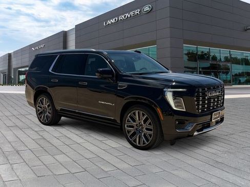 Used 2026 GMC Yukon Denali Ultimate AWD/4WD image 7