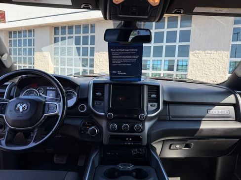 Used 2019 RAM 1500 Big Horn AWD/4WD image 12