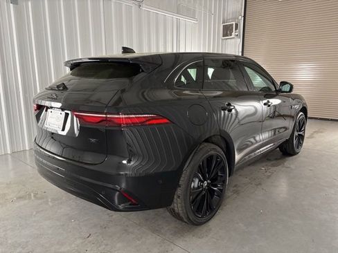 Used 2026 Jaguar F-PACE R-Dynamic S image 6