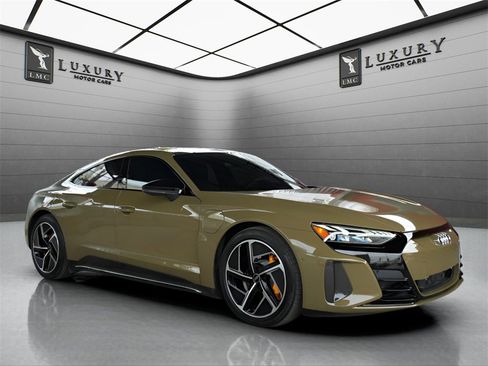 Used 2024 Audi RS e-tron GT image 1
