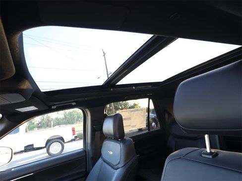 New 2025 Ford Expedition Platinum w/ Stealth Performance Package image 5