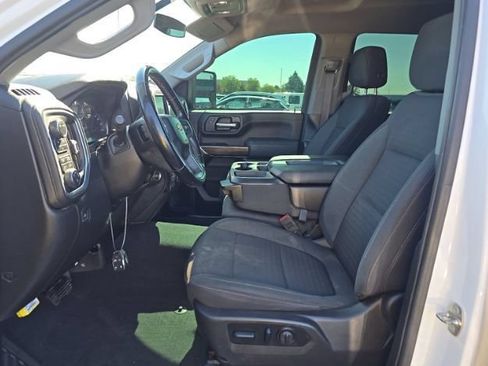 Used 2023 Chevrolet Silverado 2500 LT w/ Convenience Package AWD/4WD image 3