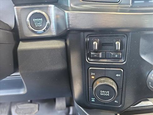 Certified 2024 Ford F250 Lariat w/ Black Appearance Package image 19