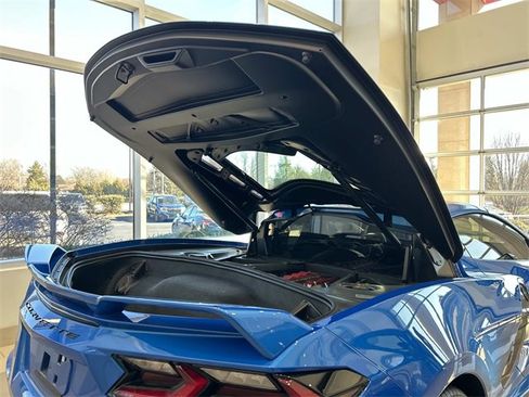 Used 2024 Chevrolet Corvette Stingray Coupe w/ Z51 Performance Package image 14