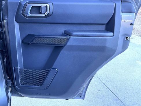 Used 2025 Ford Bronco Big Bend image 18