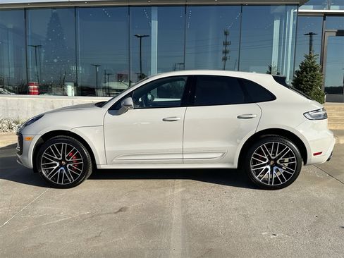New 2026 Porsche Macan S image 2