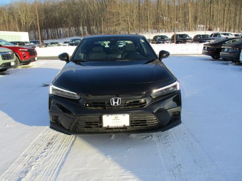 Certified 2022 Honda Civic Sport image 2