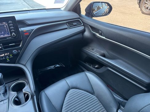 Used 2023 Toyota Camry SE FWD image 20