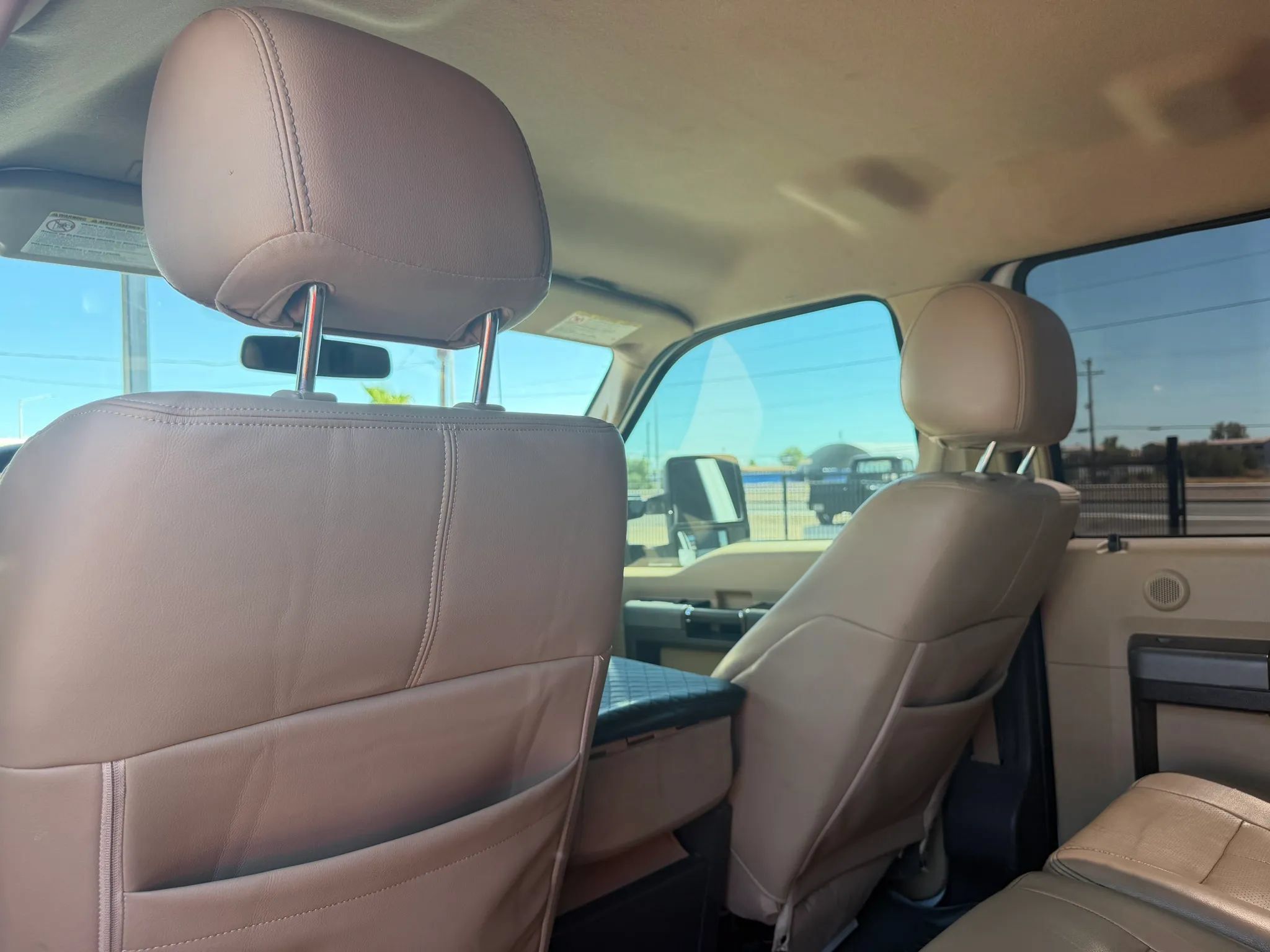 Used 2012 Ford F250 Lariat w/ Lariat Interior Pkg AWD/4WD image 20