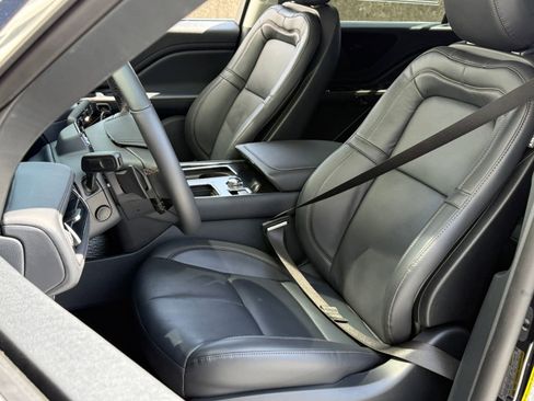 New 2026 Lincoln Aviator Reserve image 26