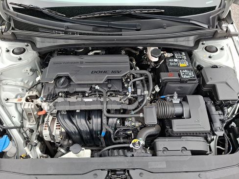 Certified 2023 Hyundai Elantra SEL w/ Convenience Package FWD image 28