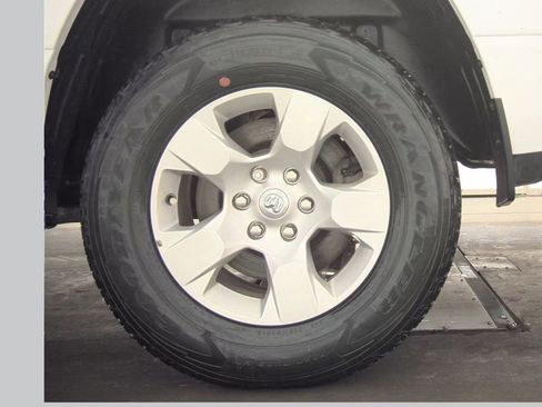 Used 2023 RAM 1500 Big Horn image 12