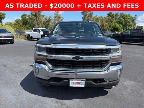 Used 2018 Chevrolet Silverado 1500 LT w/ True North Edition AWD/4WD image 2