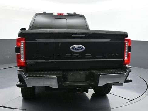 Used 2024 Ford F250 Lariat w/ Lariat Ultimate Package image 7