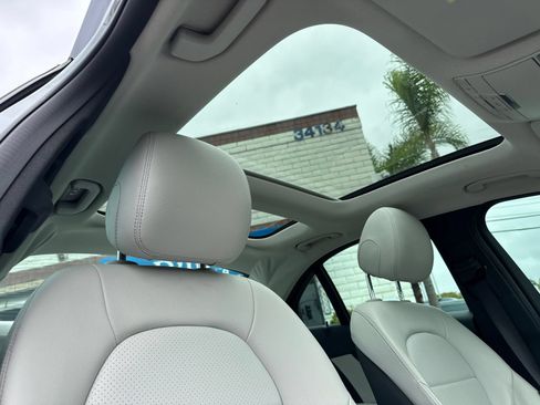 Used 2017 Mercedes-Benz C 300 Sedan image 10