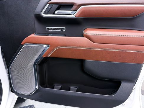 Used 2023 GMC Sierra 1500 Denali Ultimate image 38