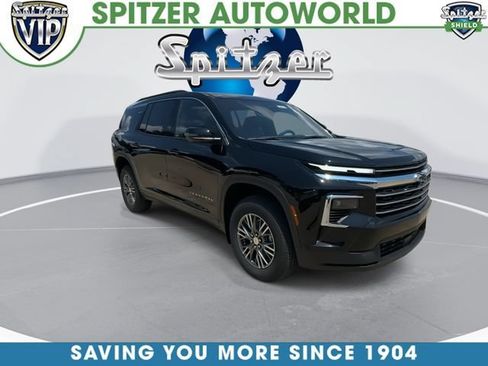 New 2026 Chevrolet Traverse LT w/ LPO, Floor Liner Package AWD/4WD image 2