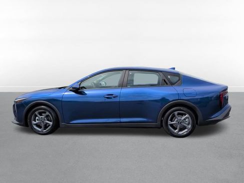 Used 2025 Kia K4 LXS image 8