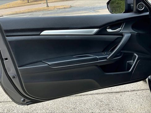 Used 2019 Honda Civic Sport image 21