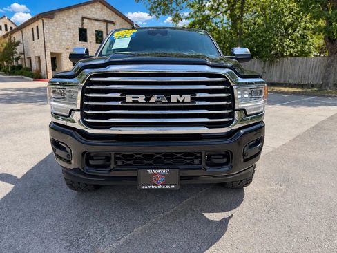 Used 2022 RAM 3500 Limited AWD/4WD image 2