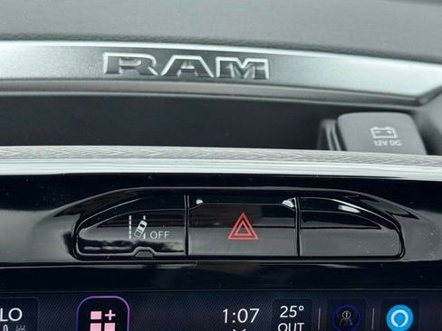 New 2026 RAM 1500 Laramie AWD/4WD image 19