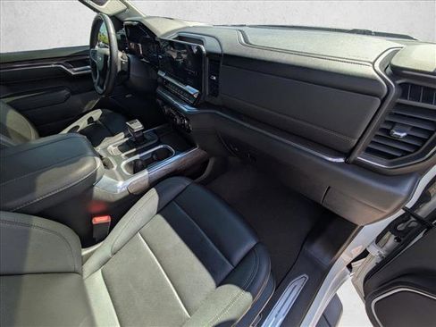 Used 2023 Chevrolet Silverado 1500 LTZ image 23