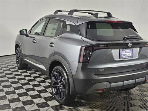 New 2026 Nissan Kicks SR w/ SR Premium Package AWD/4WD image 6